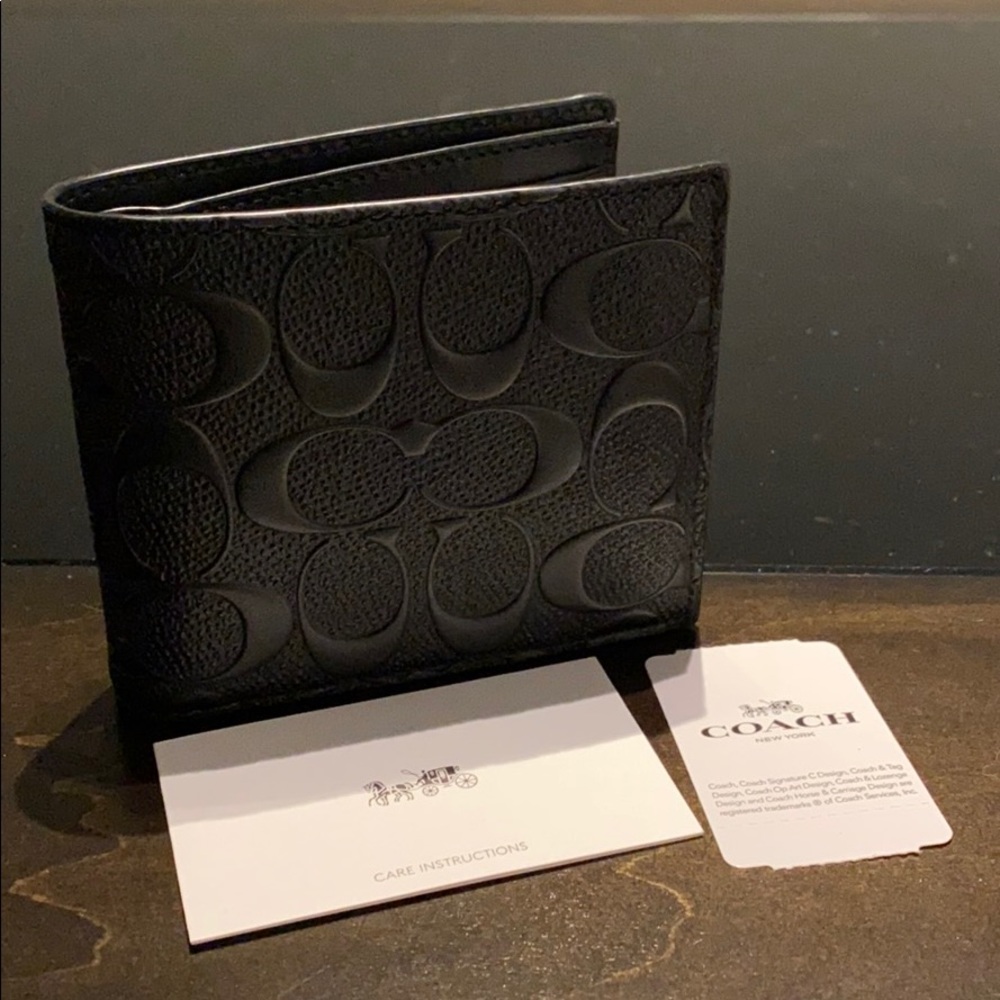 Coach signature men’s wallet